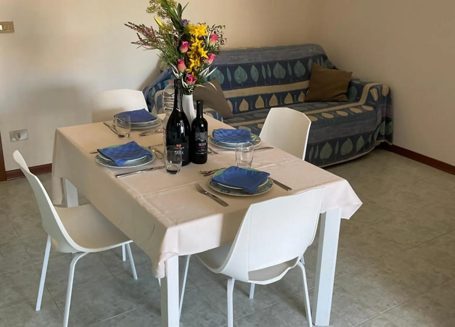 Hotel Apartments Villaggio Dei Fiori 4 Stars Luxury - Great Family Resort - Pet Friendly - With Hypermarket - Delivery Restaurant-Pizzeria - Room Breakfast With Supplement - Ultra Fast Wi-Fi - Play Area For Children - Olympic Swimming Pool - Parking