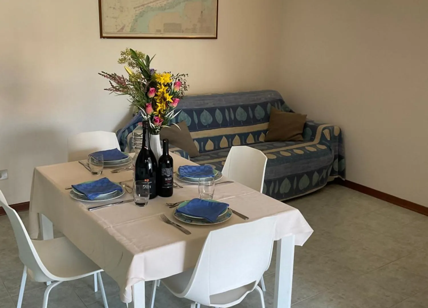 Hotel apartamentowy Hotel Apartments Villaggio Dei Fiori 4 Stars Luxury - Great Family Resort - Pet Friendly - With Hypermarket - Delivery Restaurant-Pizzeria - Room Breakfast With Supplement - Ultra Fast Wi-Fi - Play Area For Children - Olympic Swimming Pool - Parking