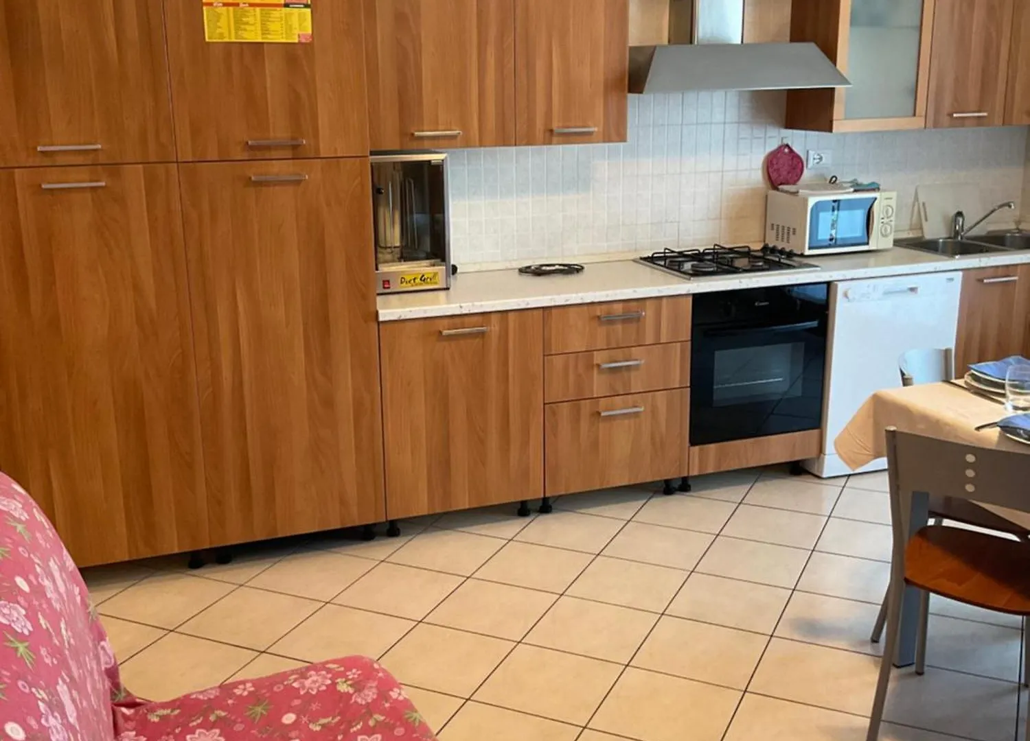 Hotel Apartments Villaggio Dei Fiori 4 Stars Luxury - Great Family Resort - Pet Friendly - With Hypermarket - Delivery Restaurant-Pizzeria - Room Breakfast With Supplement - Ultra Fast Wi-Fi - Play Area For Children - Olympic Swimming Pool - Parking Hotel apartamentowy