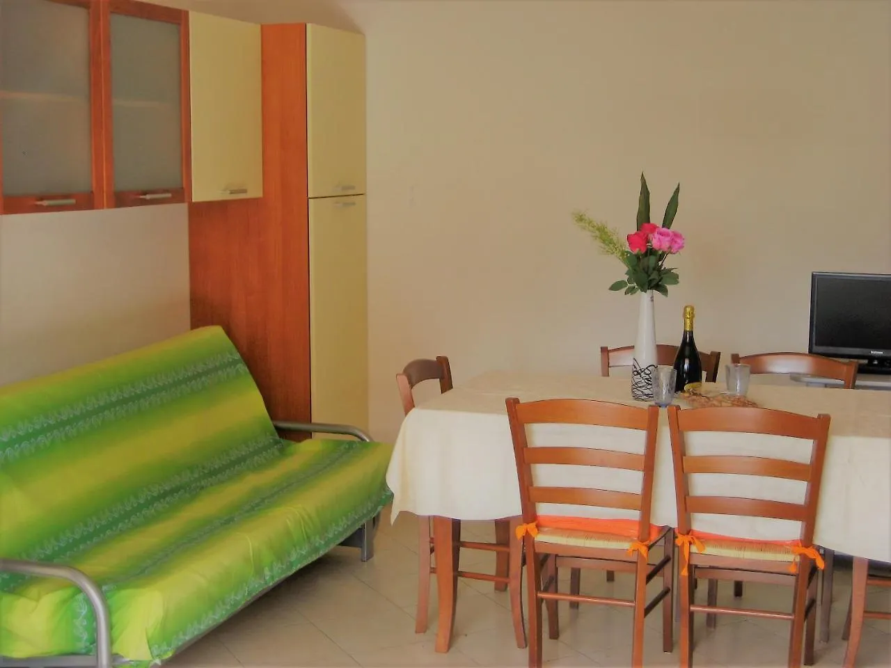 **** Hotel apartamentowy Hotel Apartments Villaggio Dei Fiori 4 Stars Luxury - Great Family Resort - Pet Friendly - With Hypermarket - Delivery Restaurant-Pizzeria - Room Breakfast With Supplement - Ultra Fast Wi-Fi - Play Area For Children - Olympic Swimming Pool - Parking Włochy