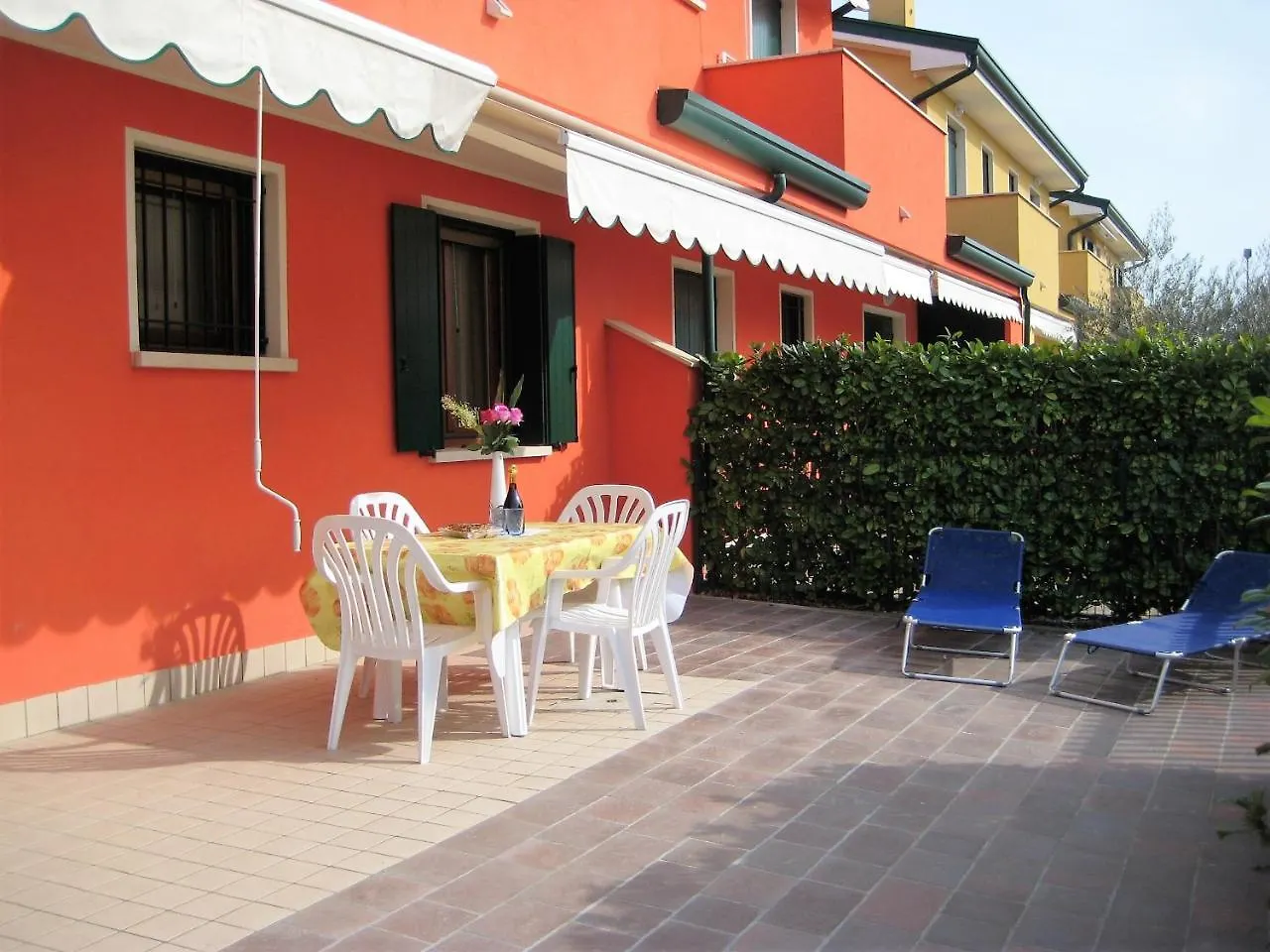 Hotel Apartments Villaggio Dei Fiori 4 Stars Luxury - Great Family Resort - Pet Friendly - With Hypermarket - Delivery Restaurant-Pizzeria - Room Breakfast With Supplement - Ultra Fast Wi-Fi - Play Area For Children - Olympic Swimming Pool - Parking Caorle