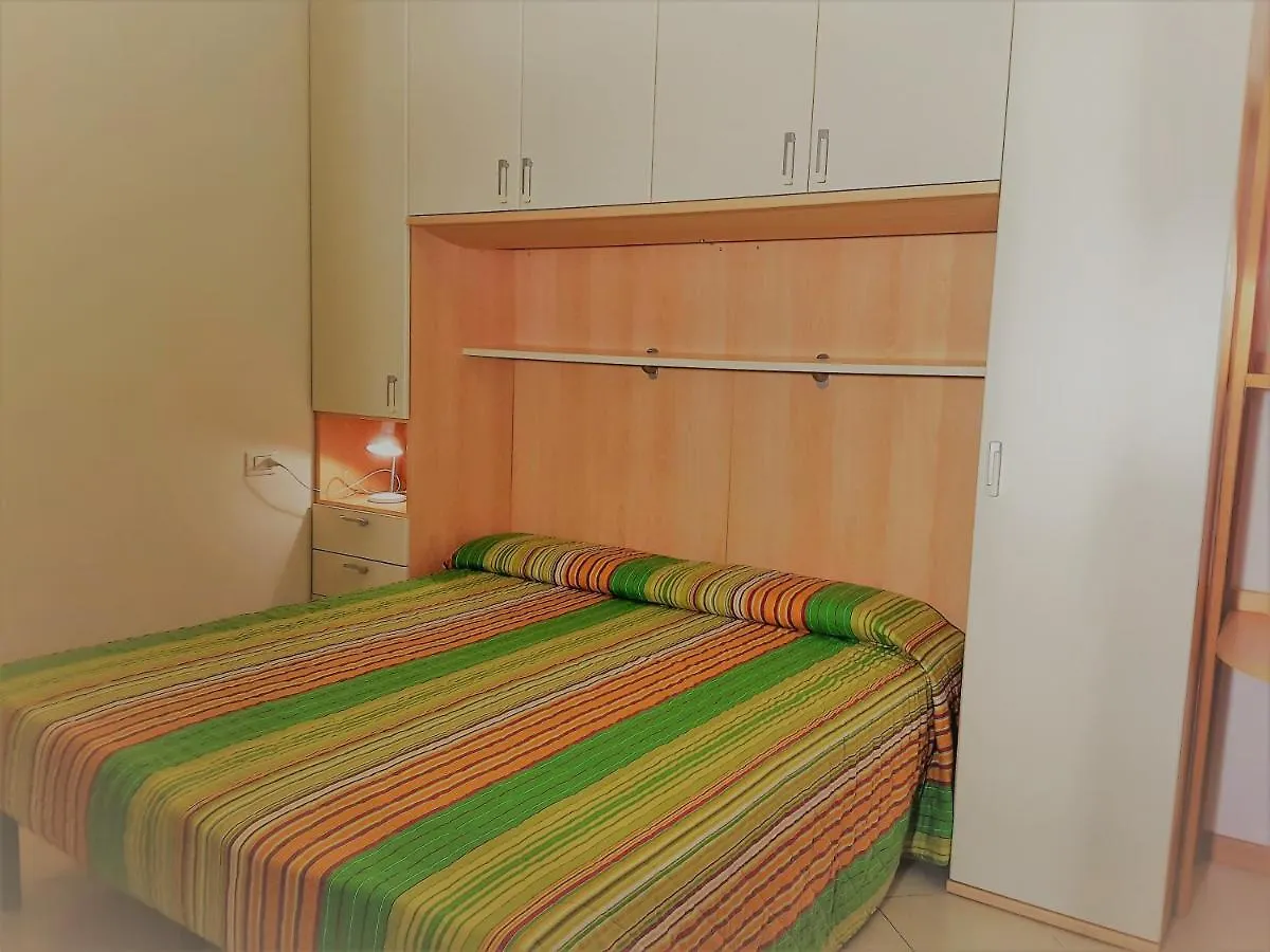 كاوْرلي Hotel Apartments Villaggio Dei Fiori Extra Luxury 4 Stars - Great Family Resort - Petz Friendly - With Hypermarket - Delivery Restaurant-Pizzeria - Room Breakfast With Supplement - Ultra Fast Wi-Fi - Parking Adjacent To The Room - With Mechanical Wor شقة فندقية